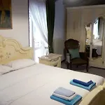 Piuisna 아파트